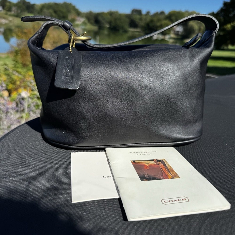COACH Vintage Shoulder Bag 4145 Black Leather  ~ Made In Dominican Republic